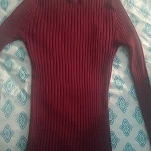 Long sleeve maroon shirt